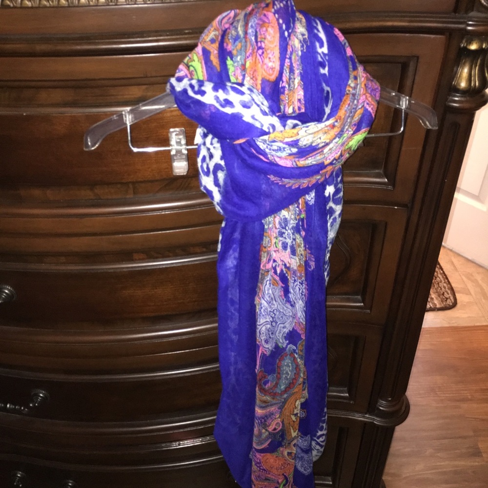Scarf